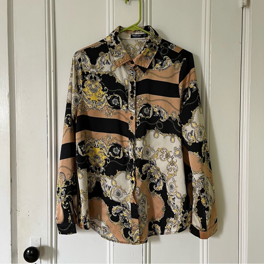 floral and chain patterned blouse